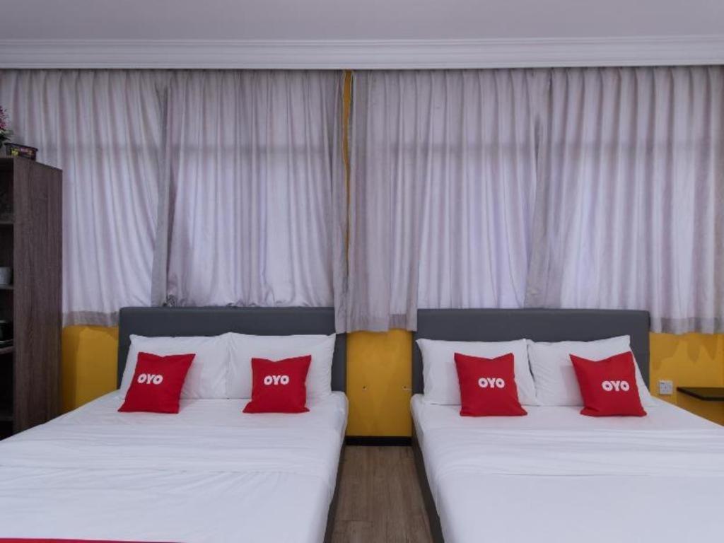 Hotel OYO 89398 Doorbellz Kota Kinabalu Exterior foto