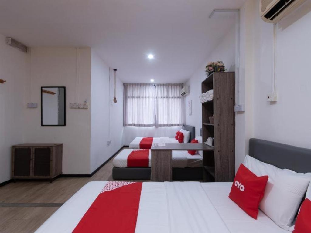 Hotel OYO 89398 Doorbellz Kota Kinabalu Exterior foto