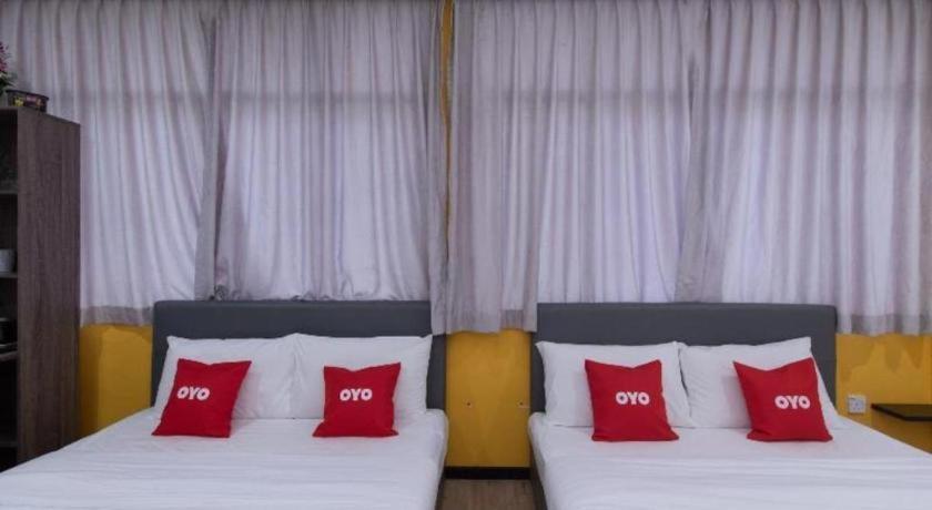 Hotel OYO 89398 Doorbellz Kota Kinabalu Exterior foto