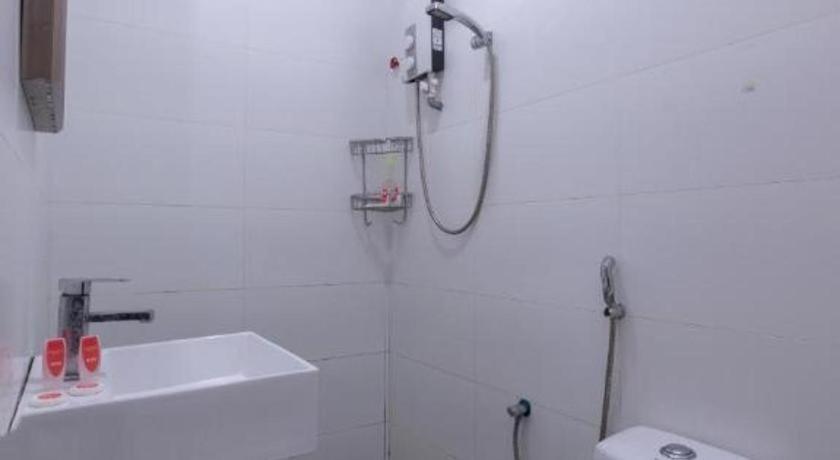 Hotel OYO 89398 Doorbellz Kota Kinabalu Exterior foto